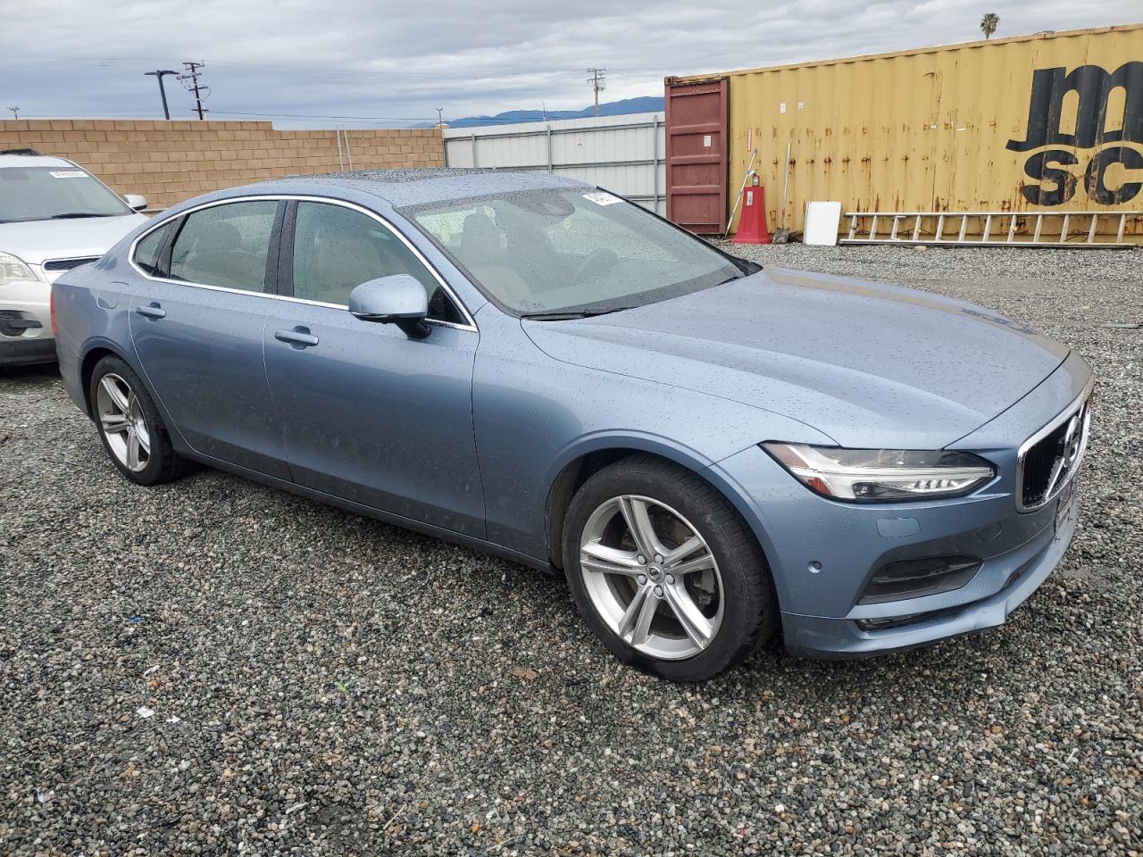 VOLVO S90 T5 MOMENTUM 2018