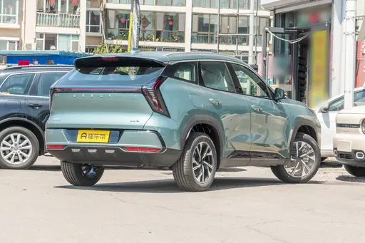 Geely Atlas Boyue L 2025