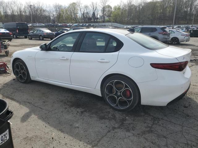 ALFA ROMEO GIULIA SUPER 2022