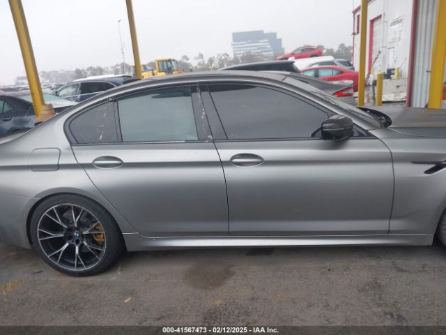 BMW M5 2021