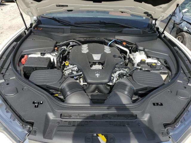 MASERATI LEVANTE BASE 2022