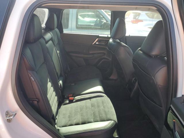 MITSUBISHI OUTLANDER SE 2022