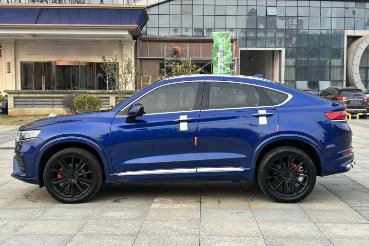 Geely Tugella 2020