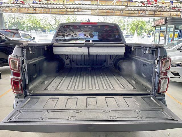 ISUZU D-MAX 2021