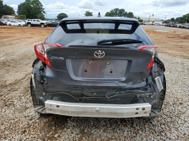 TOYOTA C-HR XLE 2022