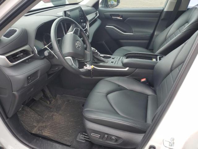 TOYOTA HIGHLANDER XLE 2022