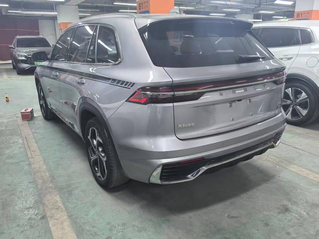 Geely Xingyue L 2021