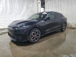 FORD MUSTANG MACH-E GT 2022