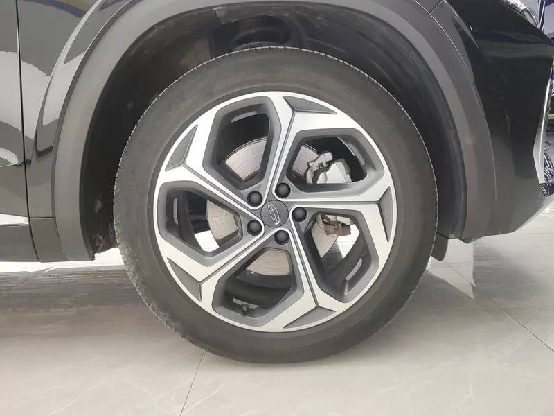 Geely Monjaro 2022