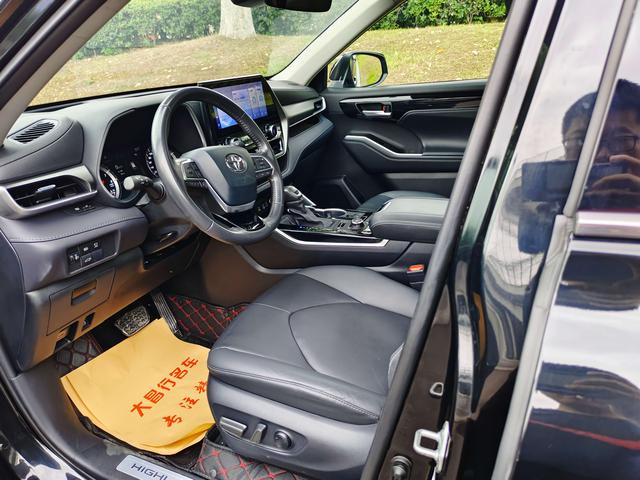 TOYOTA HIGHLANDER 380T Supreme Edition 2022