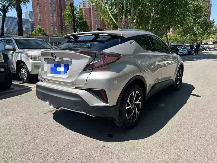 TOYOTA C-HR 2020