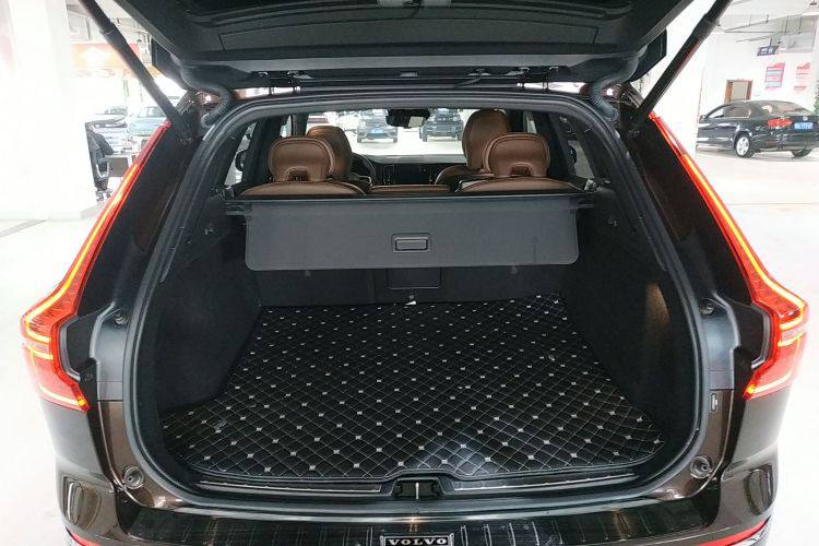 Volvo XC60 2021