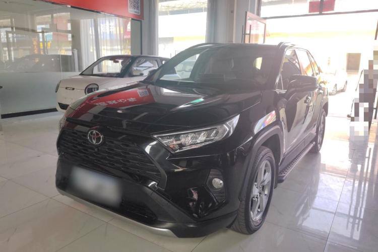 TOYOTA RAV4 2020