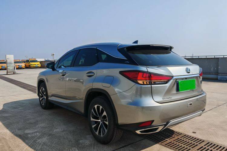 LEXUS RX 300 2020