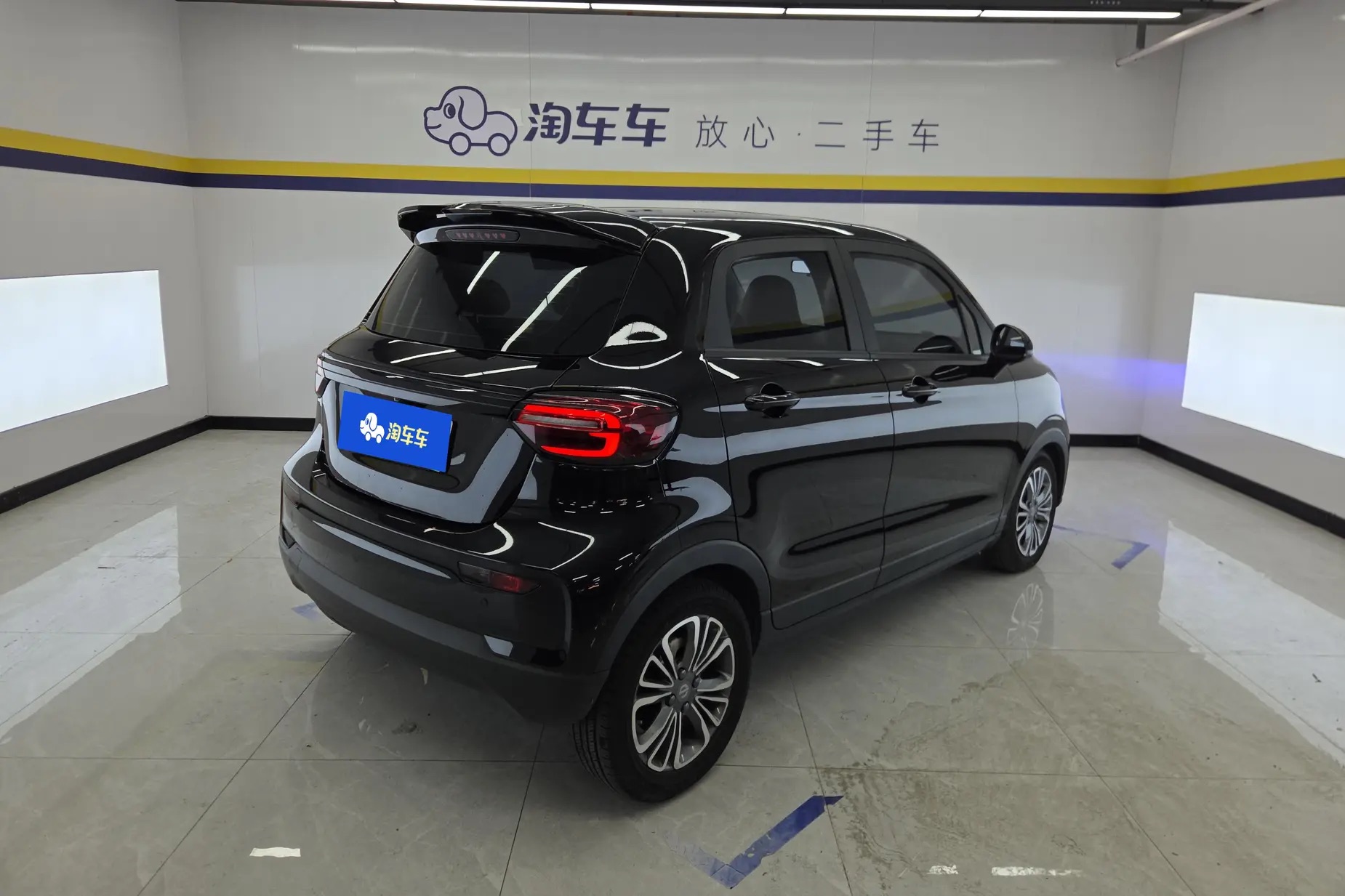 Leapmotor  T03 400 Luxury Pro Edition 2021