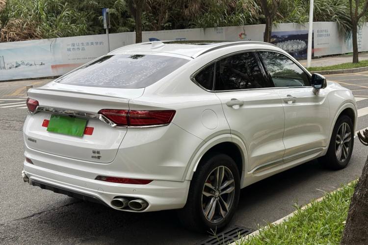 Geely Tugella 2019