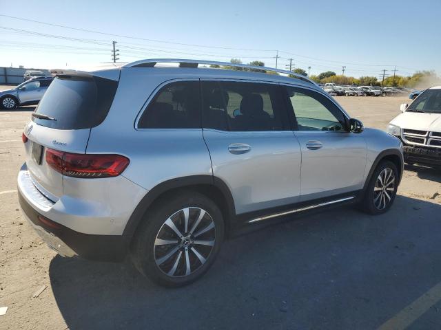MERCEDES-BENZ GLB 250 4MATIC 2023
