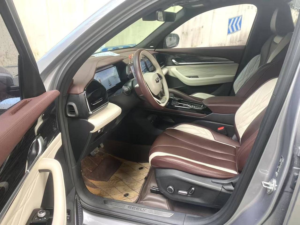 Geely Monjaro 2021