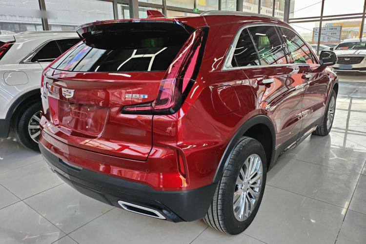 CADILLAC XT4 2024