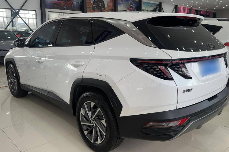 HYUNDAI TUCSON L 2021