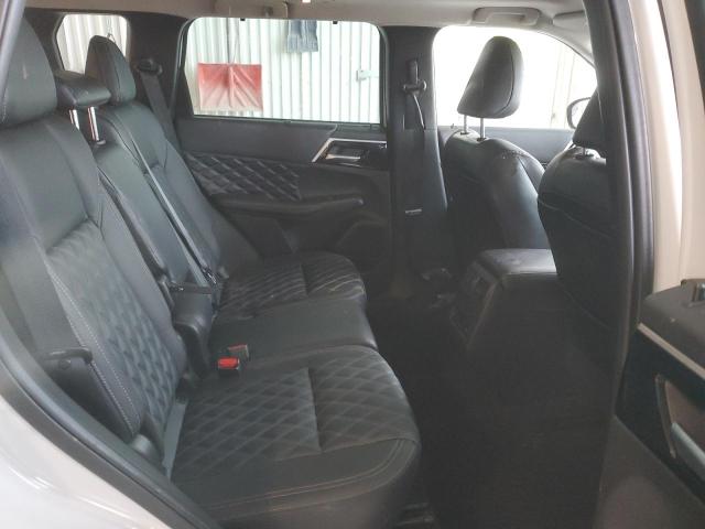 MITSUBISHI OUTLANDER SEL 2023