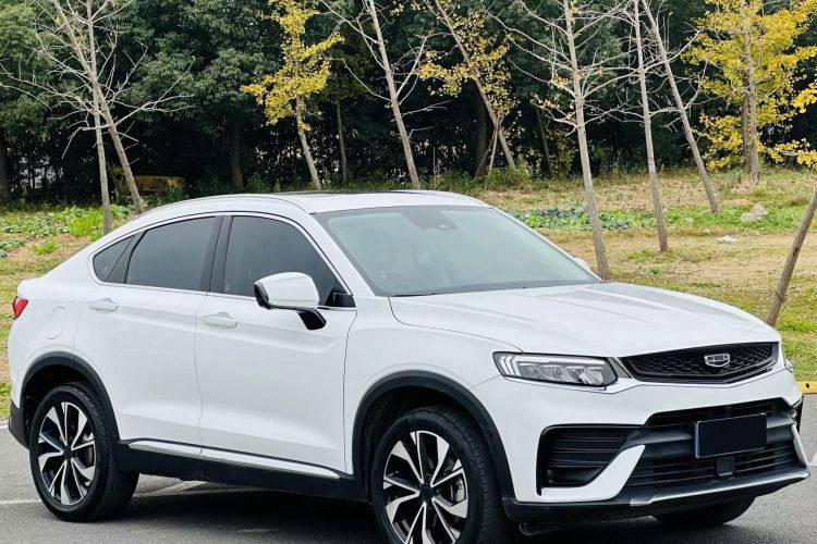 Geely Tugella 2021