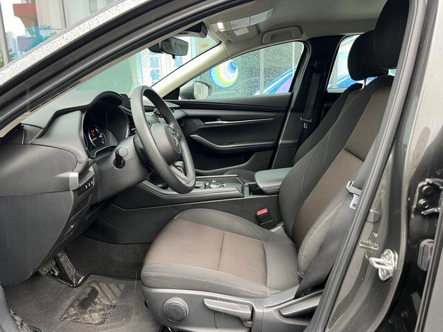 MAZDA 3 2022