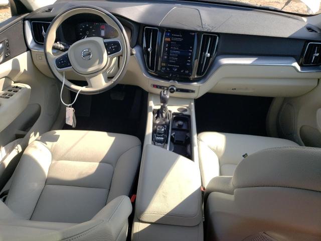 VOLVO XC60 T5 MOMENTUM 2020