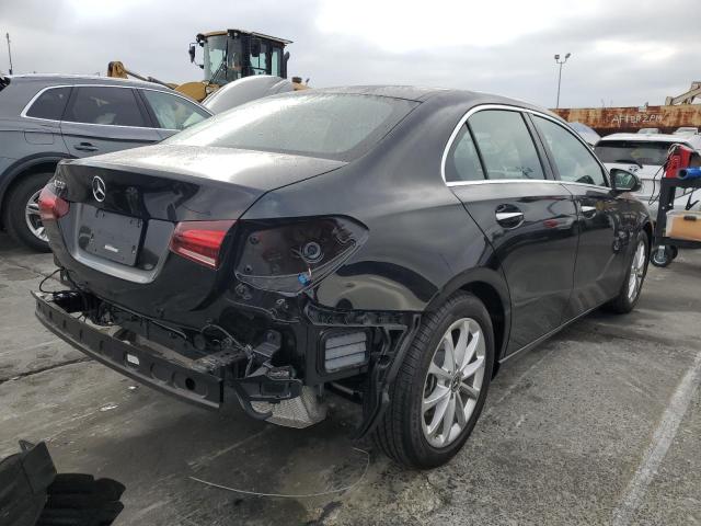MERCEDES-BENZ A 220 2020