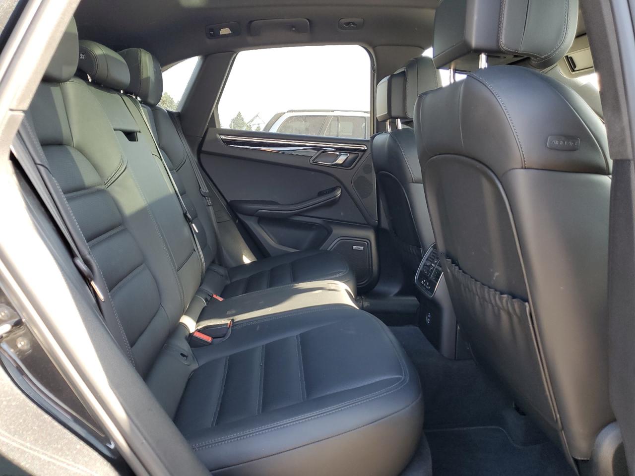 PORSCHE MACAN 2020