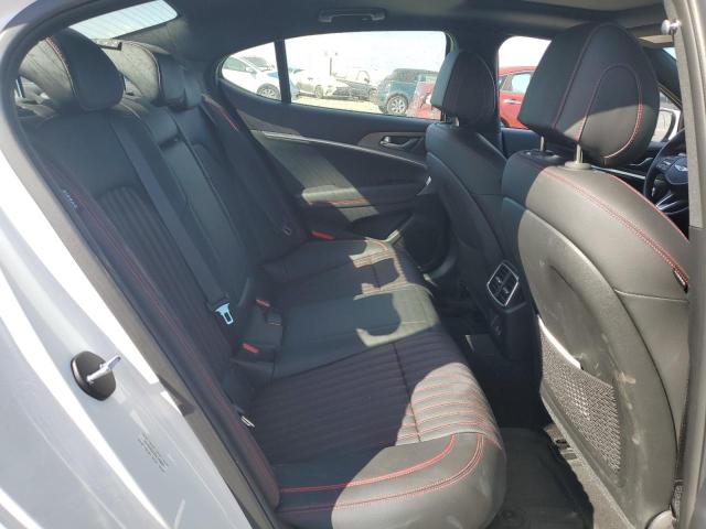 GENESIS G70 BASE 2024