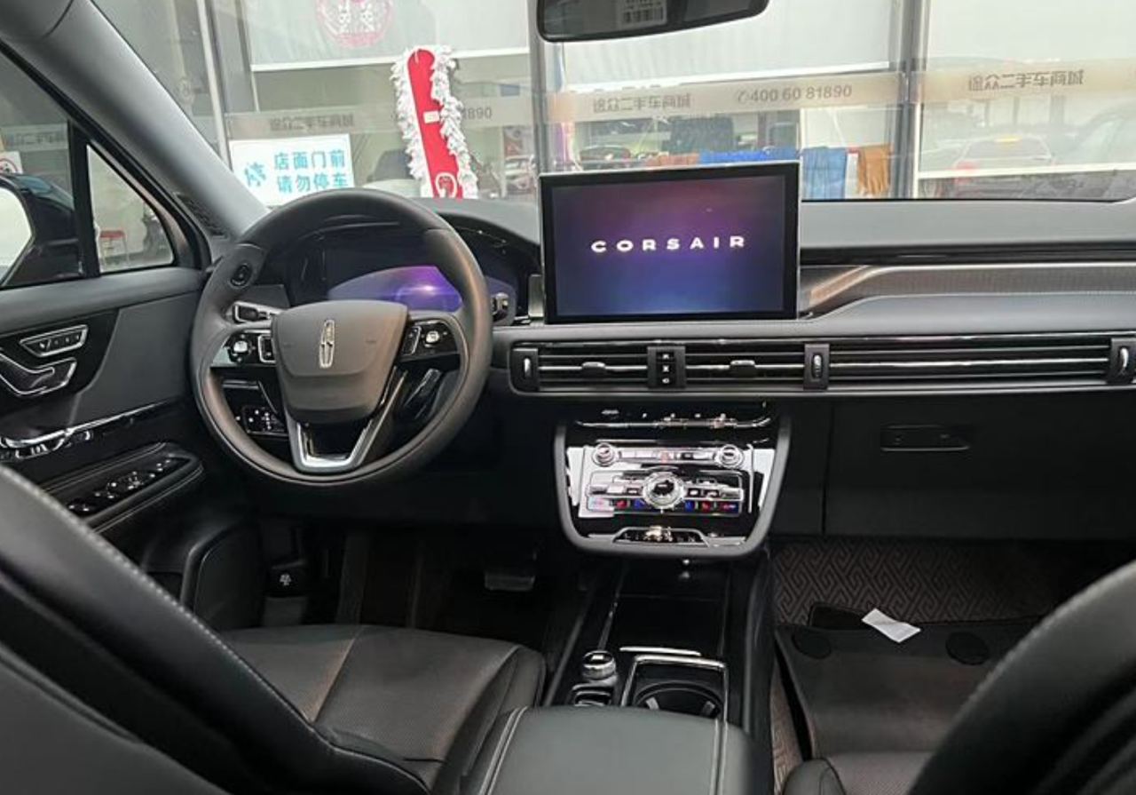 LINCOLN CORSAIR 2021