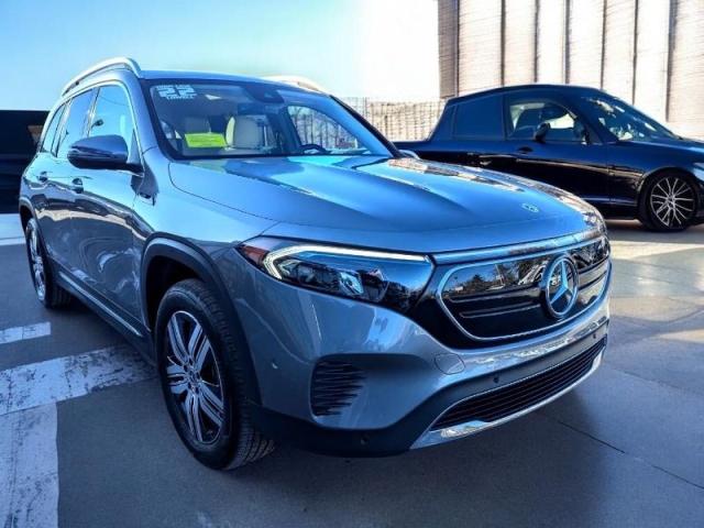 MERCEDES-BENZ EQB 300 4MATIC 2022