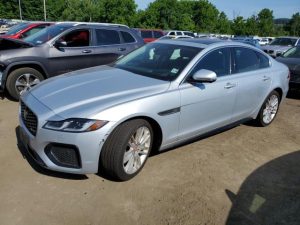 JAGUAR XF R-DYNAMIC SE 2021