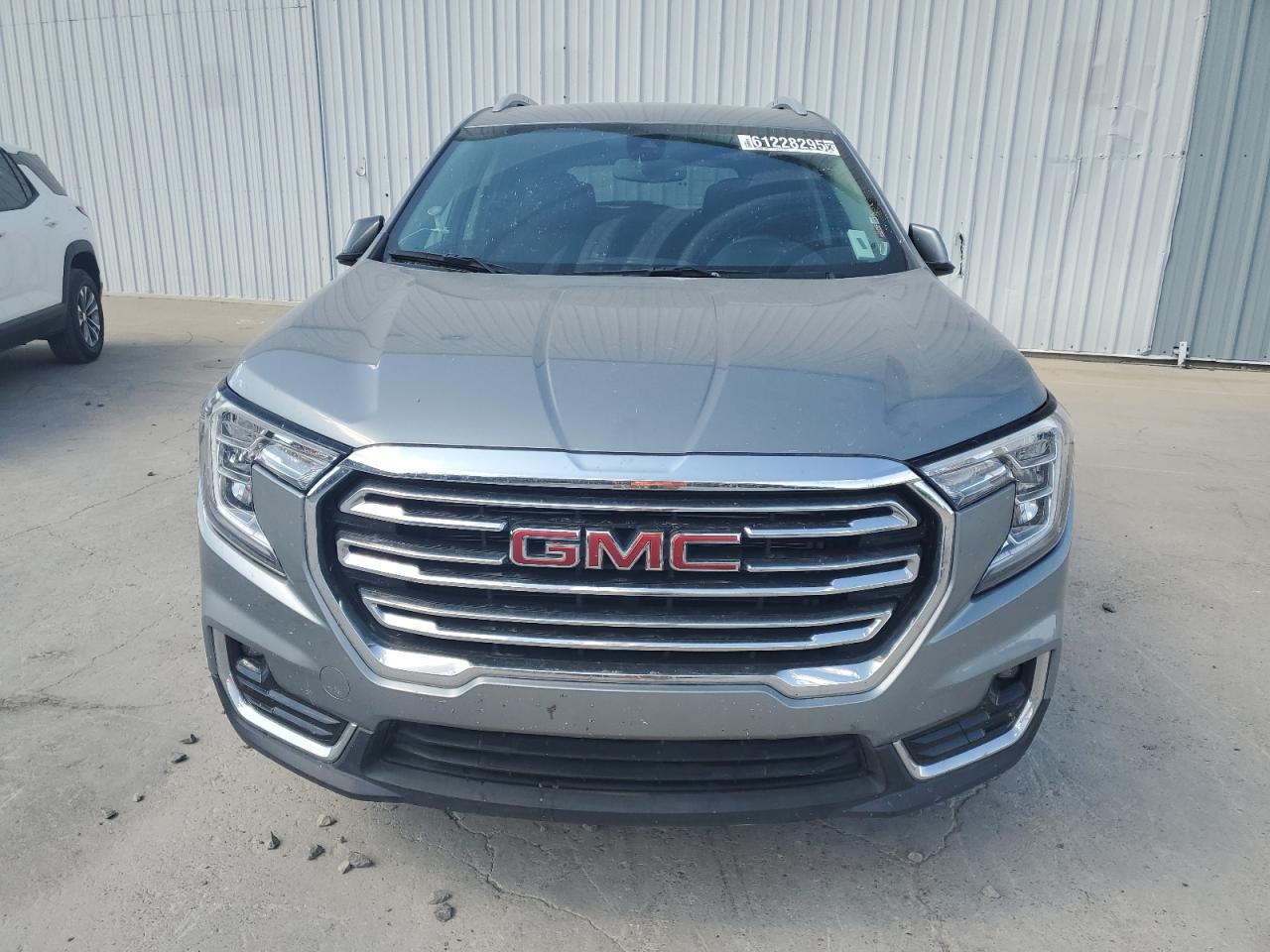 GMC TERRAIN SLT 2023