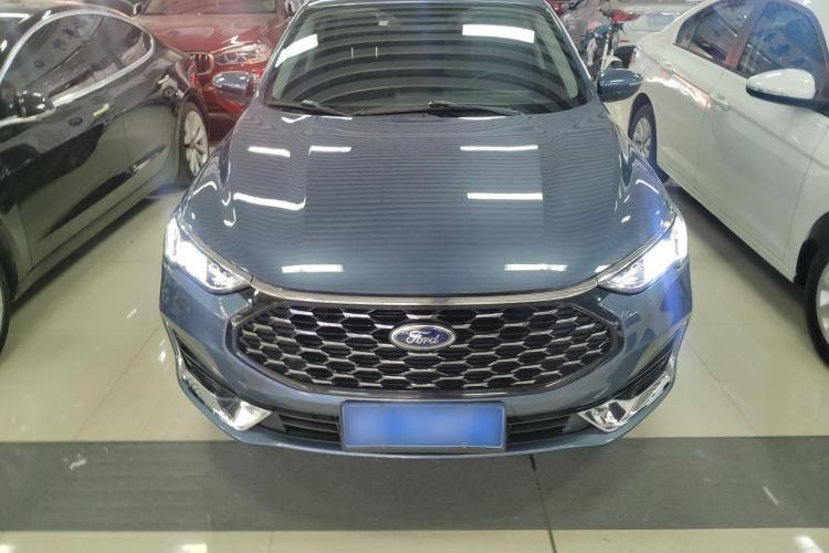 Ford Escort 2021