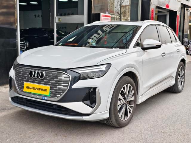 AUDI Q4 E-TRON 2023
