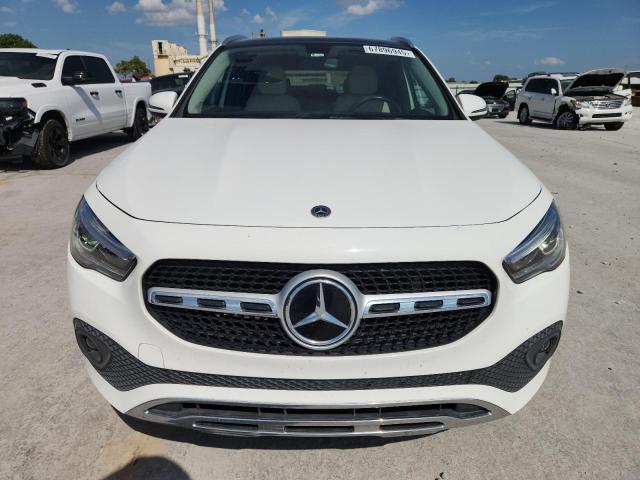 MERCEDES-BENZ GLA 250 2021