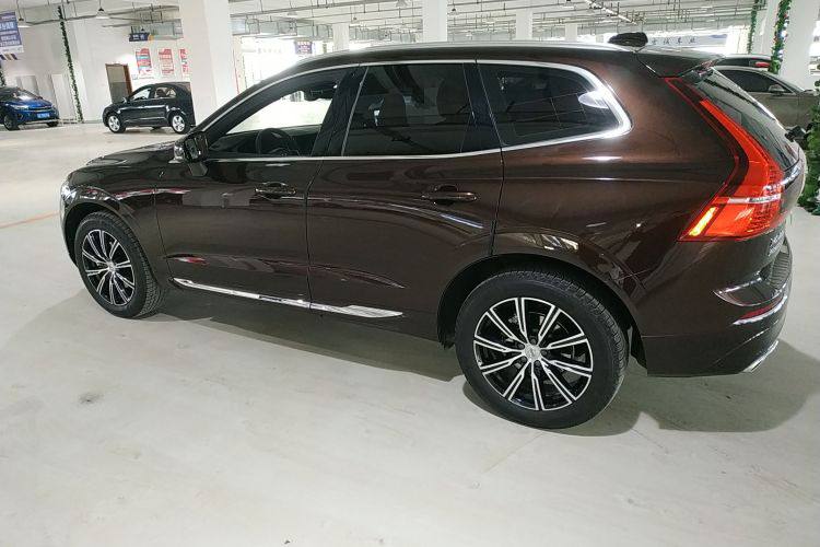 Volvo XC60 2021