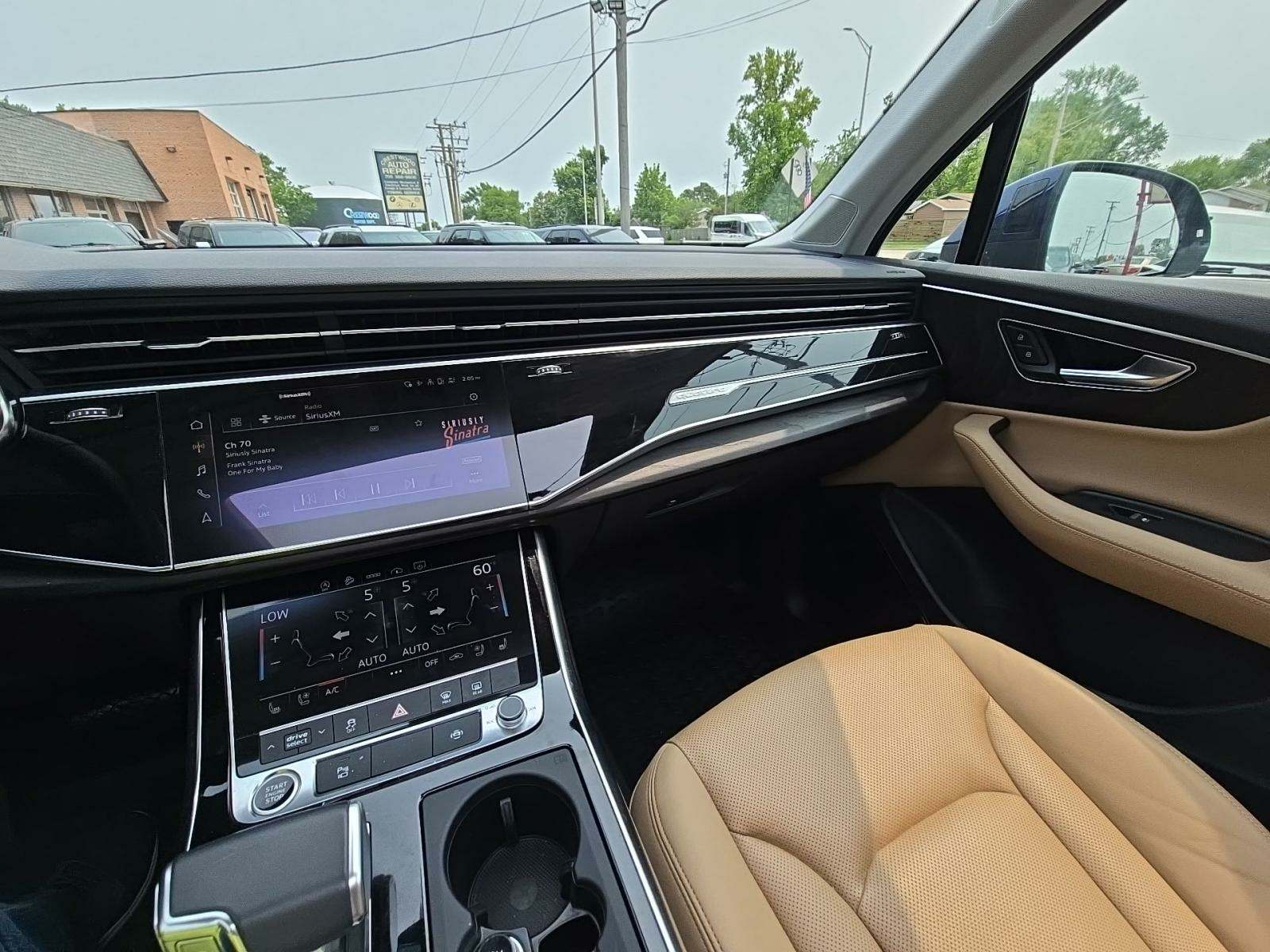 AUDI Q7 Premium Plus 55 TFSI 2022
