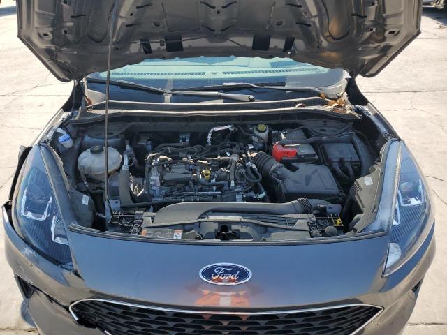 FORD ESCAPE SE 2021