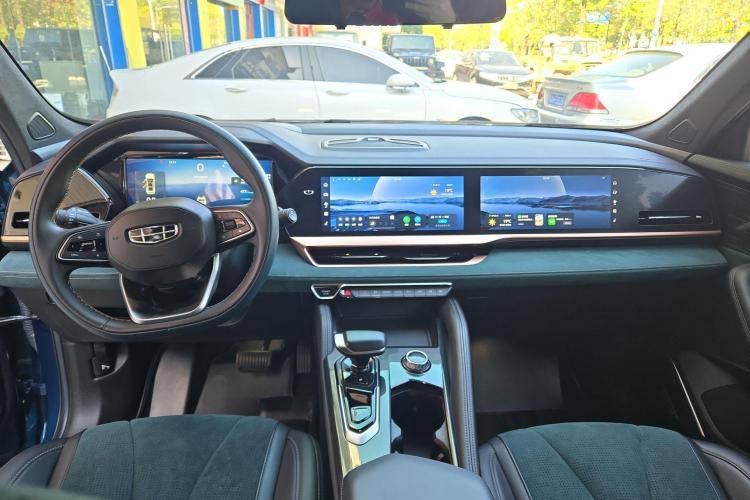Geely Monjaro 2021