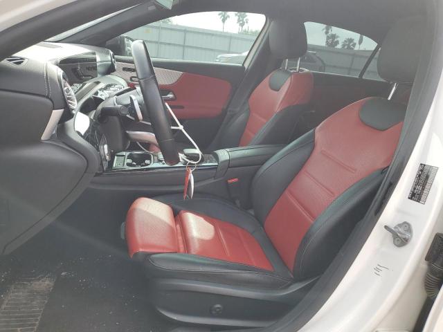 MERCEDES-BENZ A 220 2021