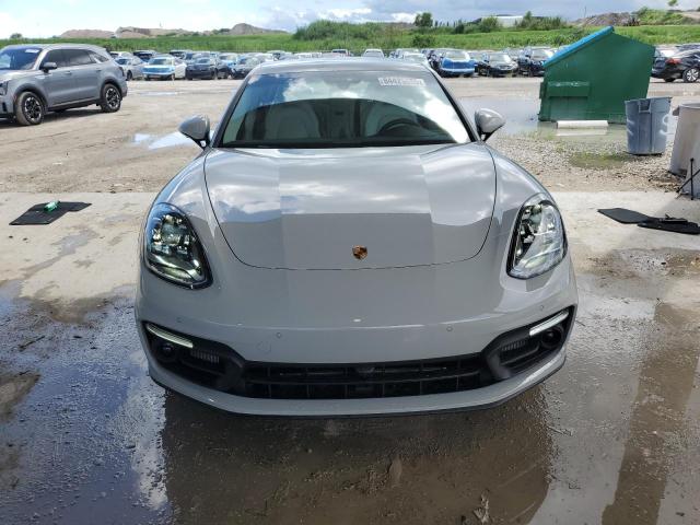 PORSCHE PANAMERA BASE 2023