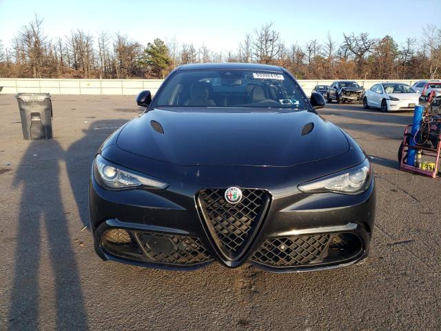 ALFA ROMEO GIULIA QUADRIFOGLIO 2017