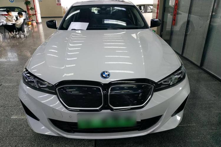BMW i3 2023