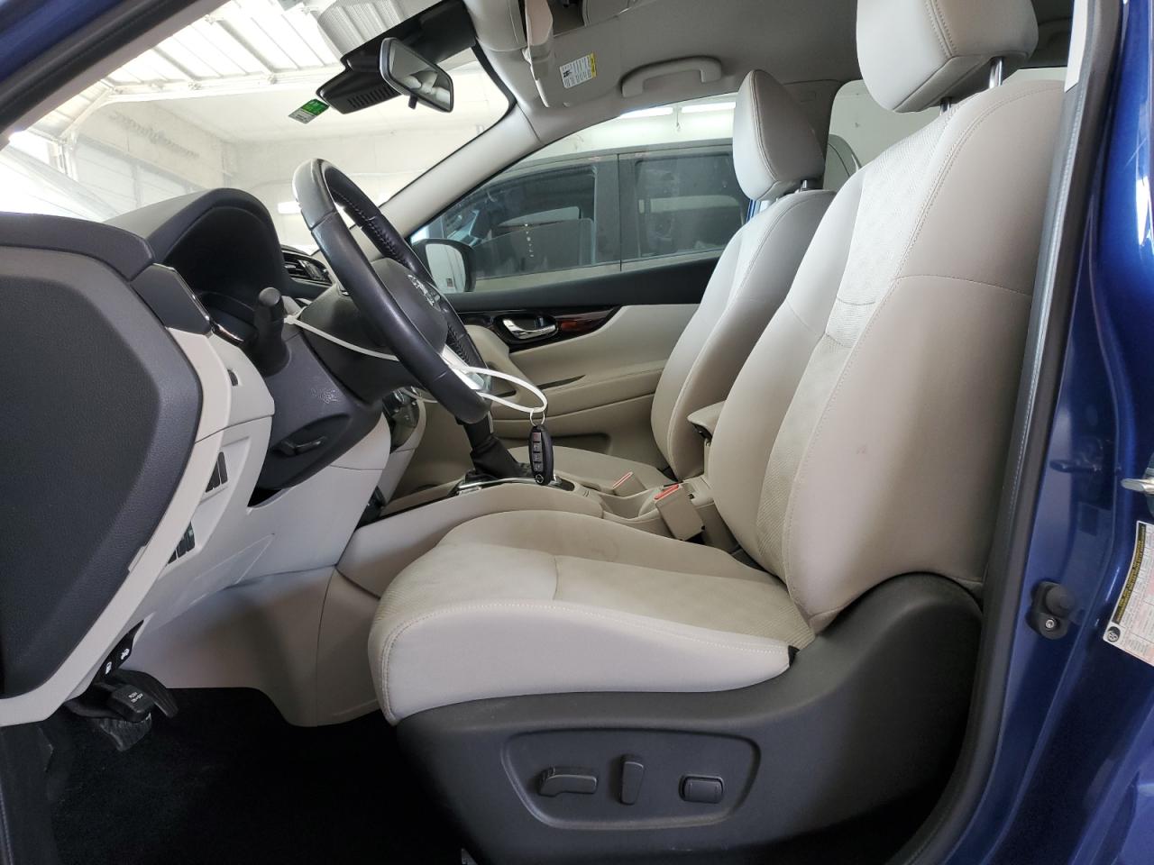 NISSAN ROGUE SPORT SV 2021