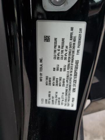 TESLA MODEL 3 2023