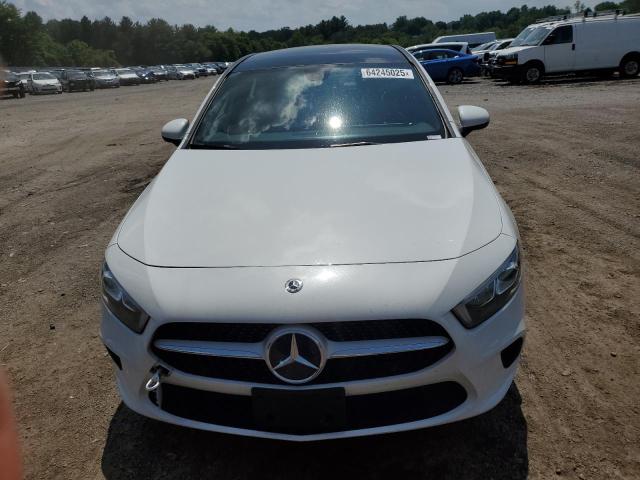 MERCEDES-BENZ A 220 4MATIC 2019