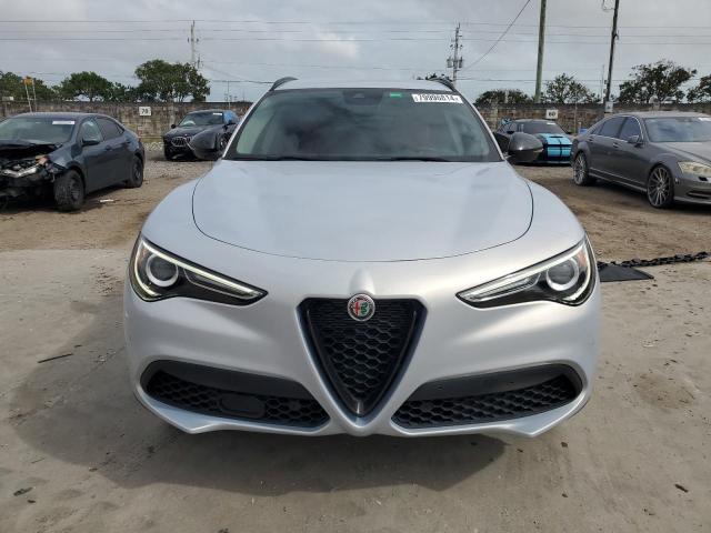 ALFA ROMEO STELVIO SPORT 2021